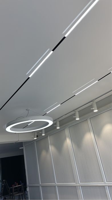 Натяжные потолоки