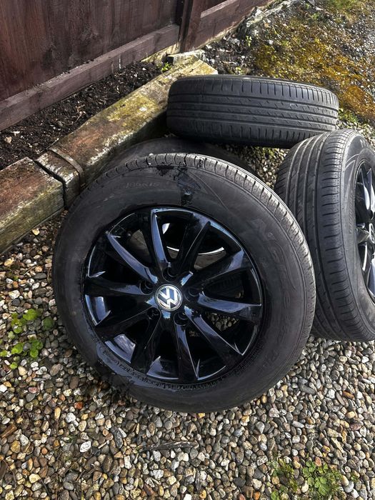 Джанти с гуми VW като нови