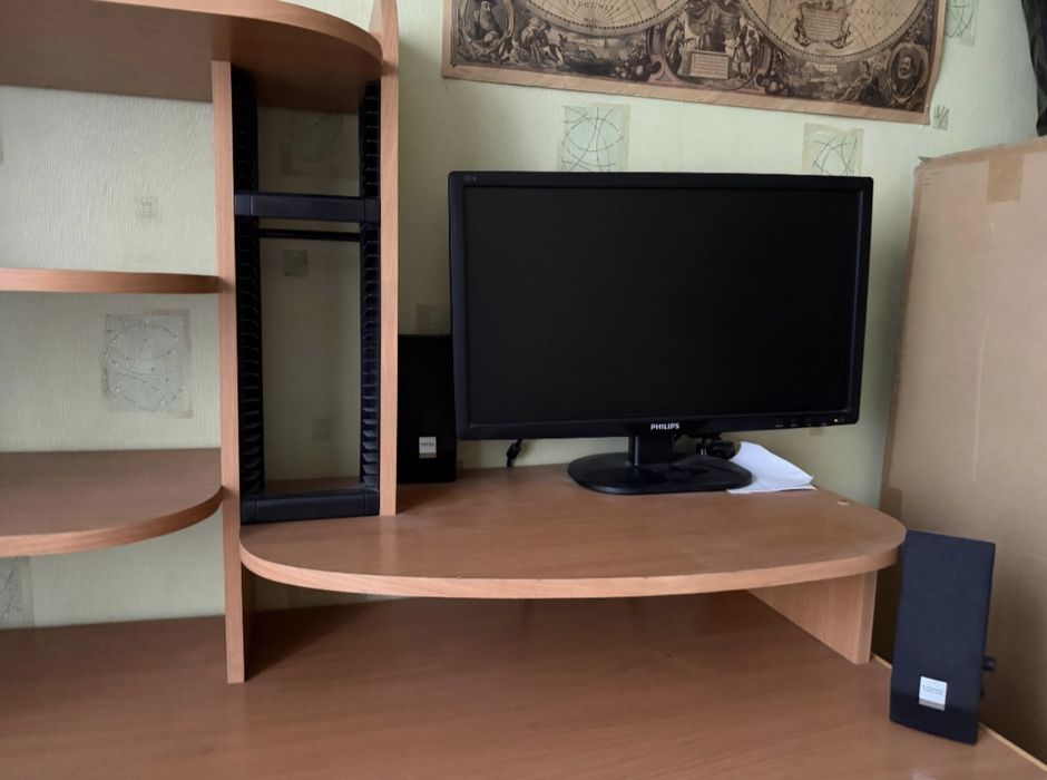 Продаётся стол Алматы