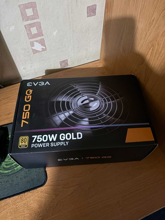 Настолен компютър на части Cougar/64gb ram/i3/msi/ evga / i5