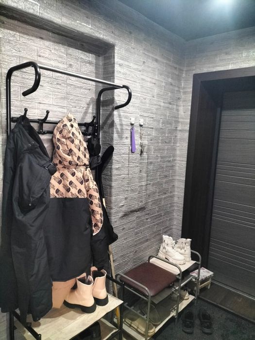 Продам квартиру 3-х комнатную