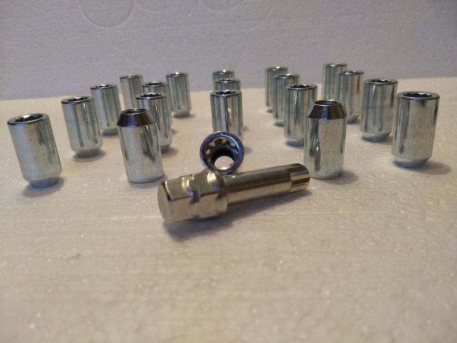 Piulite auto cap imbus M12 x 1.5 Torx