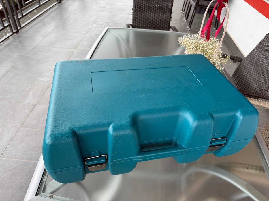 Makita 4112HS masina de taiat electric cu disc diamantat 230 V | 2400 W | 305 mm | Taiere max 100 mm | In valiza