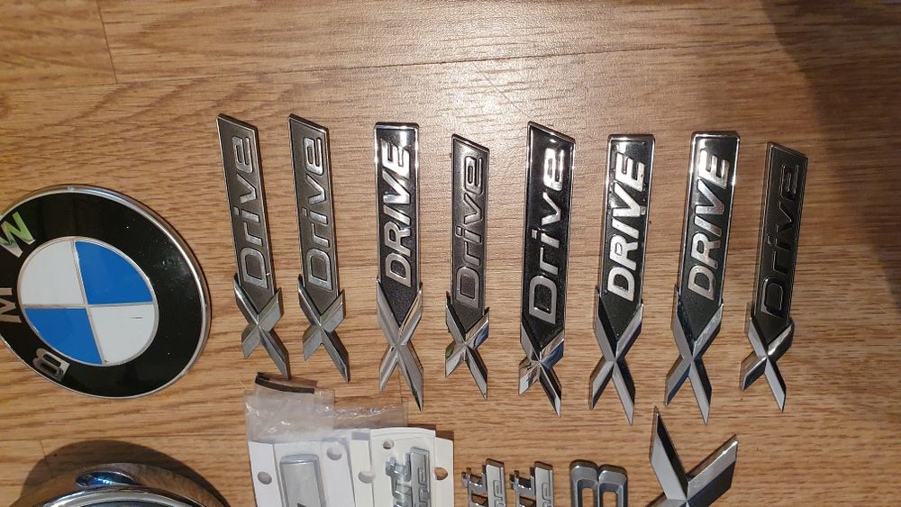 Emblema sigla logo BMW 1 2 3 4 5 6 7 x1 x3 x4 x5 x6