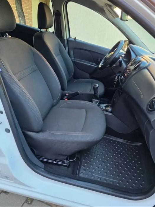 Vând Dacia Logan Mcv
