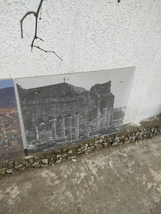 Продаются декоративные стекла