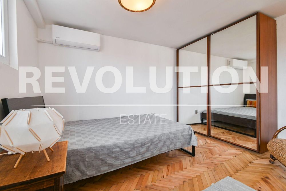 Дава се под наем Двустаен апартамент в София, Оборище - 50 кв.м за 628.32 € - Снимка #4