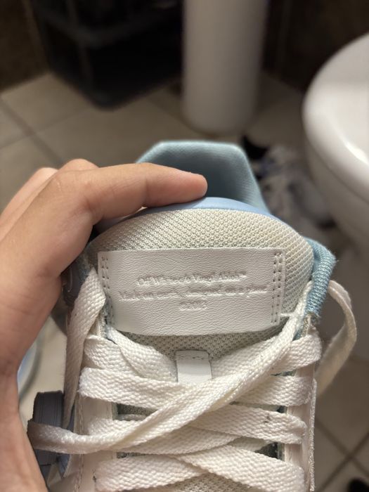 Off-White auto office