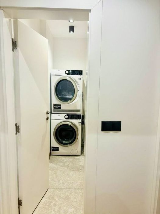 Продава се Тристаен апартамент в София, Люлин 3 - 65 кв.м за 3077 €/кв.м - Снимка #8