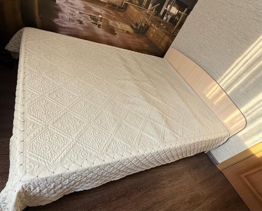 Продам полноценную кровать
