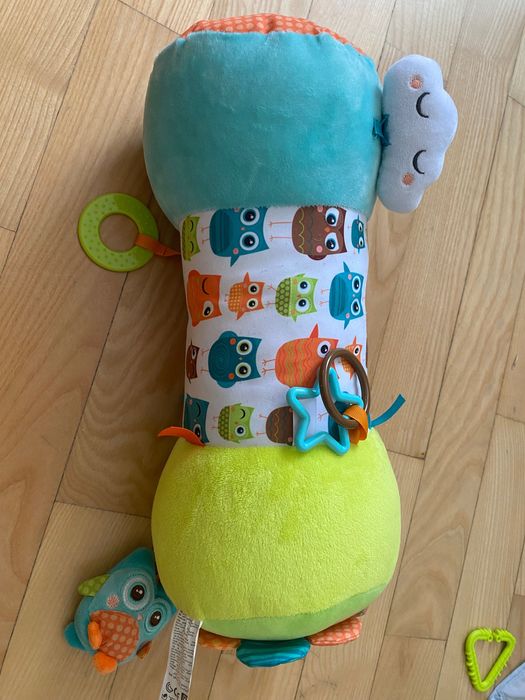 Чисто нова възглавничка за стоене по корем