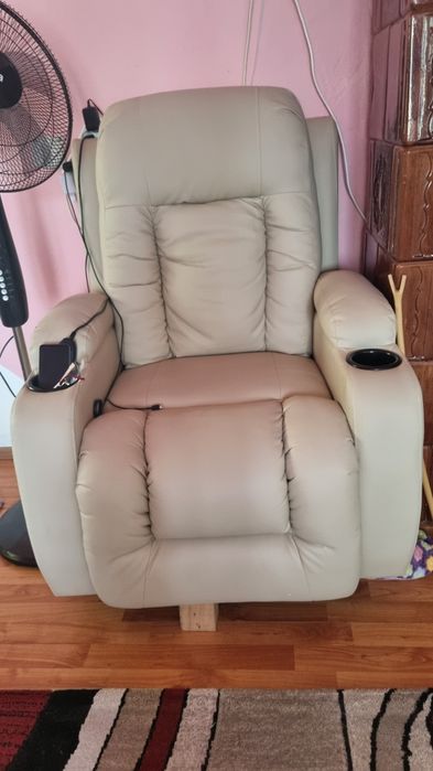 Fotoliu masaj putin folosit!