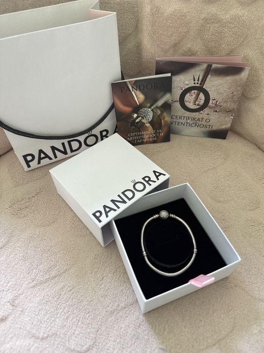 Оригинална сребърна гривна Pandora Moments – 925 сребро