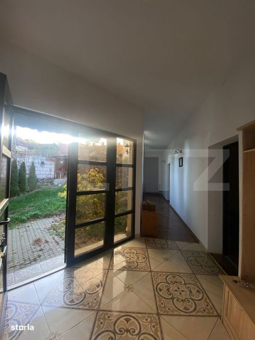 Casa mare, in Centrul Vechi din Deva - 10 camere, ideal locuinta + inv