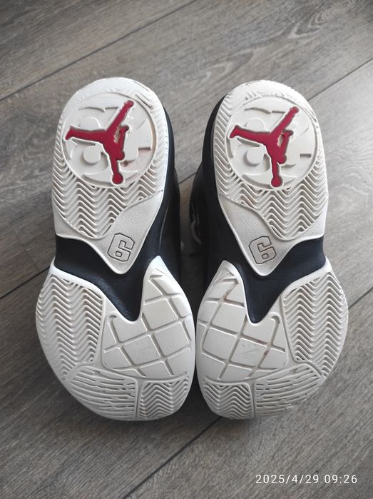 Оригинални маратонки Nike Air Jordan, EU36