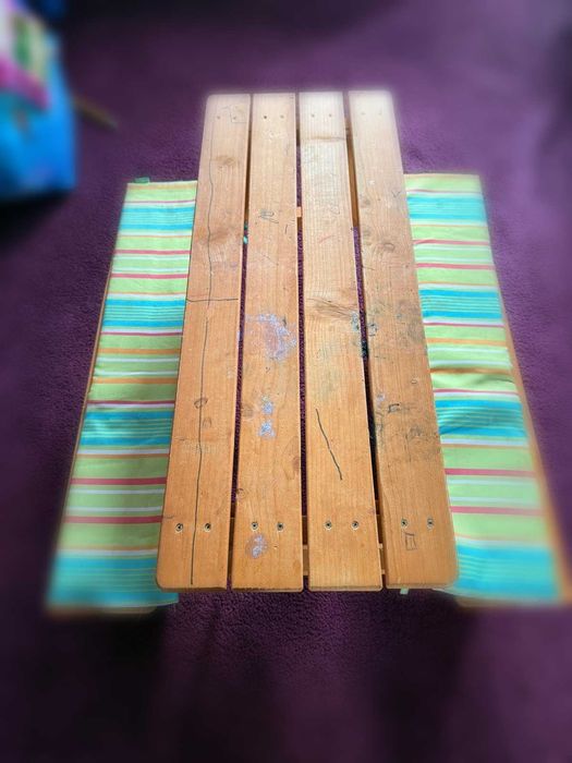 Masuta cu bancute  si pernute lemn copii / masa bancuta lemn