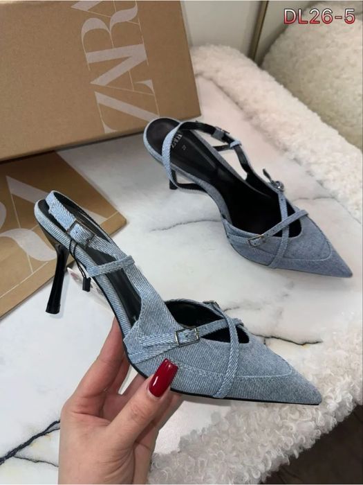 Zara джинсовые новые