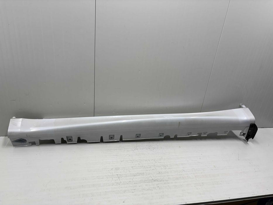 Ляв праг БМВ Х5 Ф15 М пакет БМВ Х5М Ф85 - 2 броя