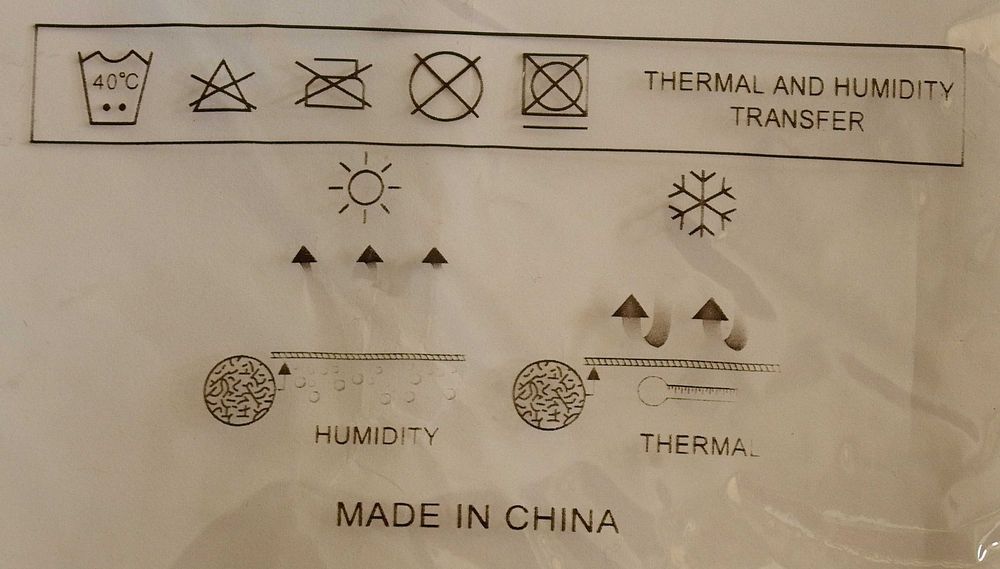 Многофункционално черно шалче