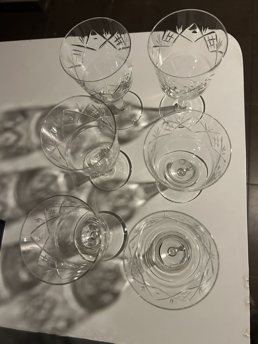 Кристален сервиз чаши за вино