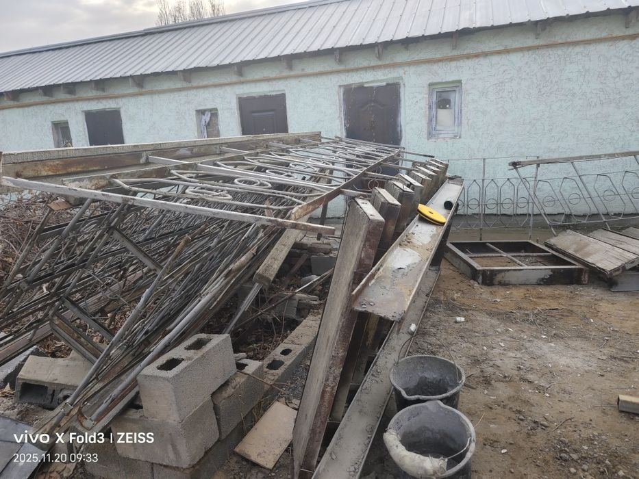 Железный лестница