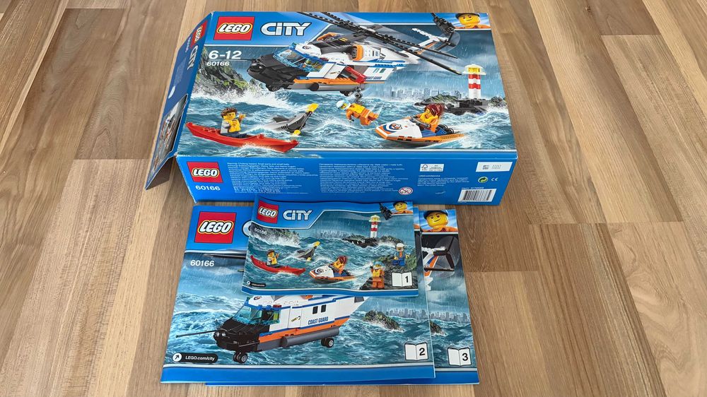 Тежкотоварен спасителен хеликоптер LEGO City 60166