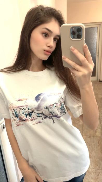 Маркови тениски Karl, Amiri , Burberry