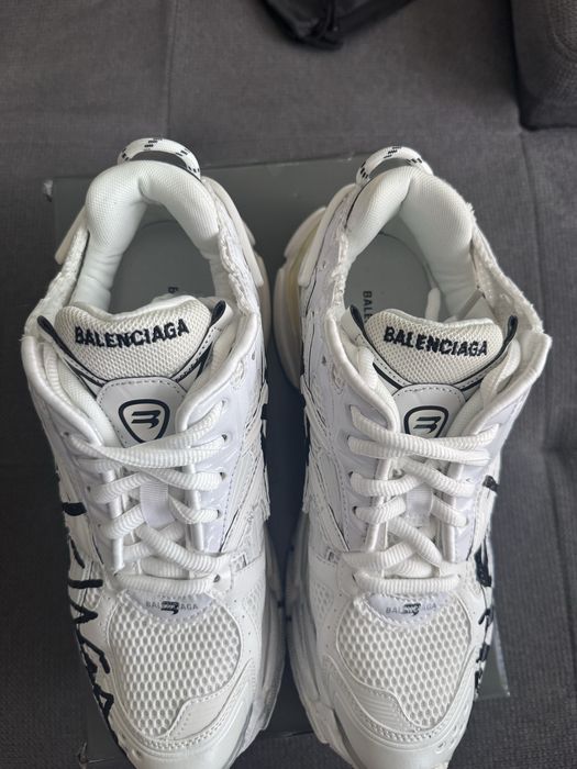Balenciaga Runner "White Graffiti" 42