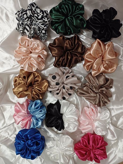 РАЗПРОДАЖБА на СКРЪНЧИ ластик за коса