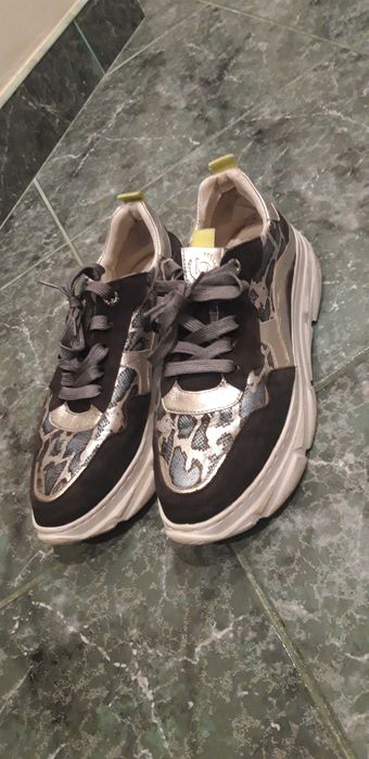 Incaltaminte Bugatti dama 40