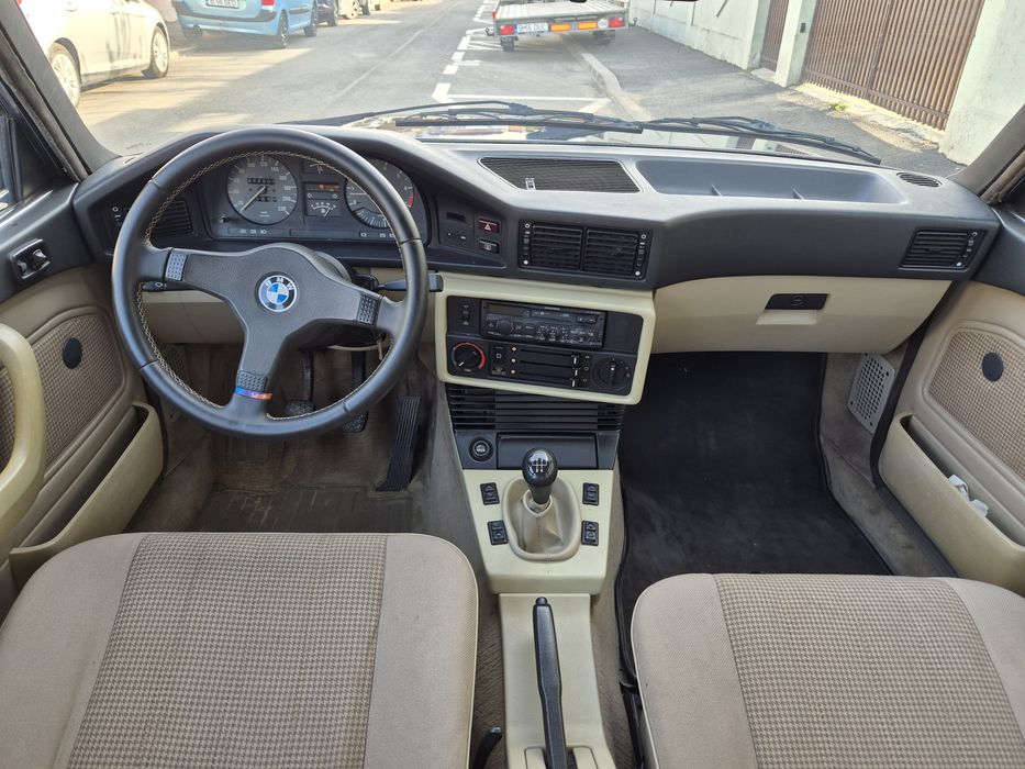 Bmw e28 520i vehicul istoric  klima