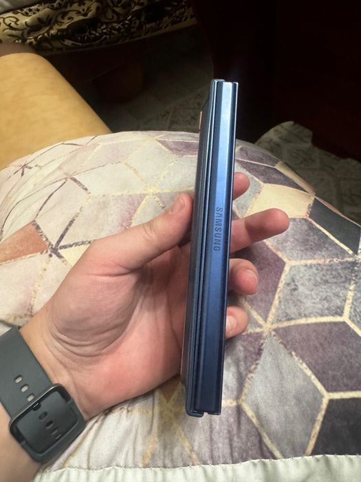Продам Samsung galaxy Fold 6, 512