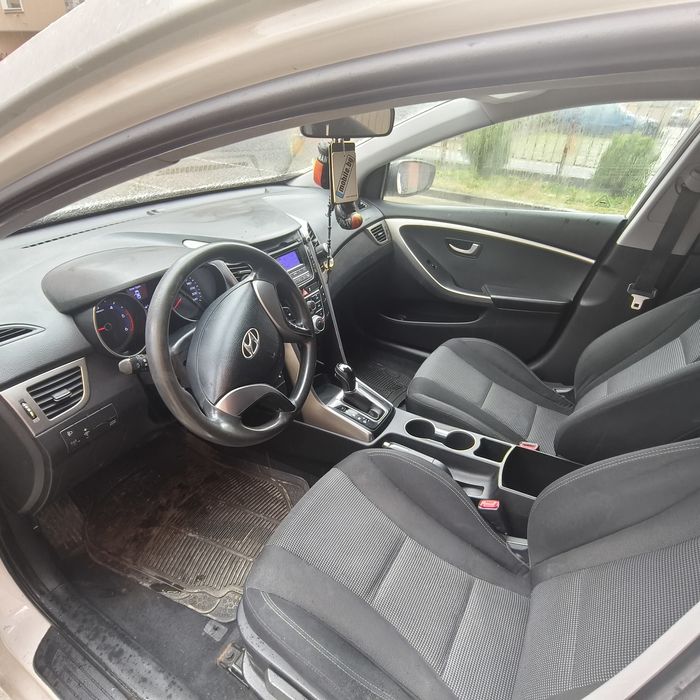 Hyundai i30 автоматик