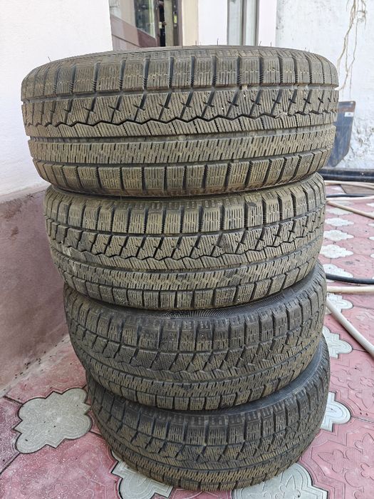 Зимние шины R15 195/60/15