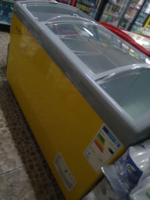 Продается Морозильник