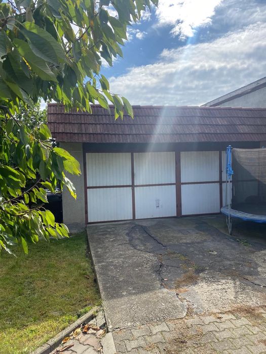 Vand casa familiala in Turda!