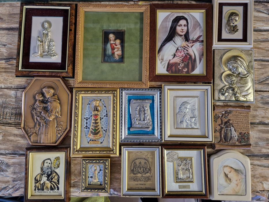 Картини и сувенири на религиозна тематика