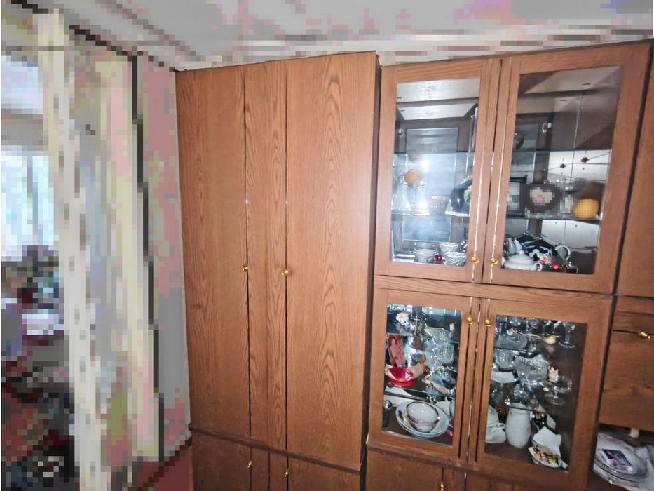 Шкаф стенка, и шкаф для одежды (Прибалтика), шкаф для зала