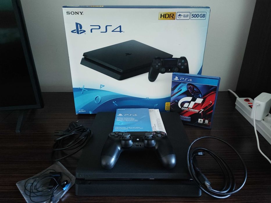 Playstation 4 Slim 500GB fullbox + Joc Gran Turismo 7