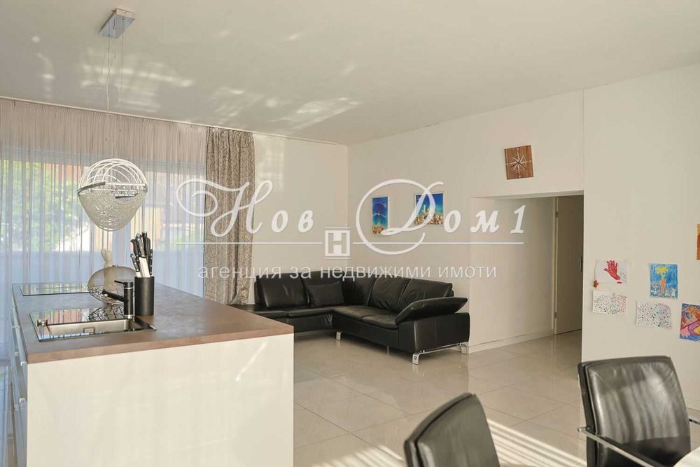 Продава се Промишлена сграда в Варна, Младост 1 - 21000 кв.м за 200 €/кв.м - Снимка #19