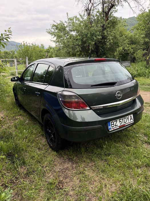 Opel Astra H 1.4
