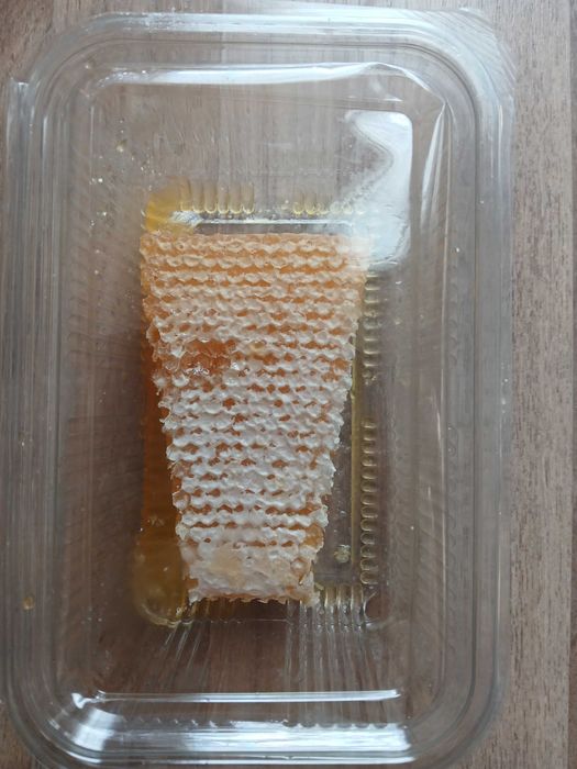 Продавам натурален пчелен мед-букет. БЕЗПЛАТНА ДОСТАВКА ЗА СОФИЯ!