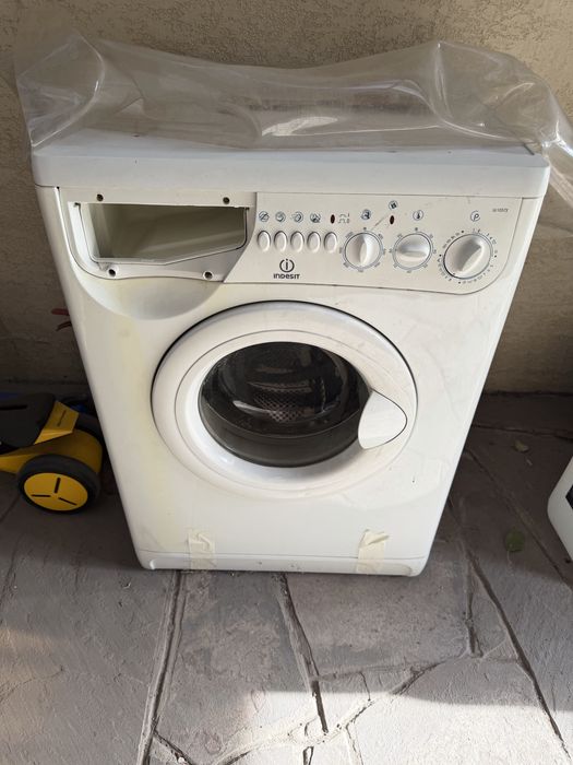 Indesit стиральная машина