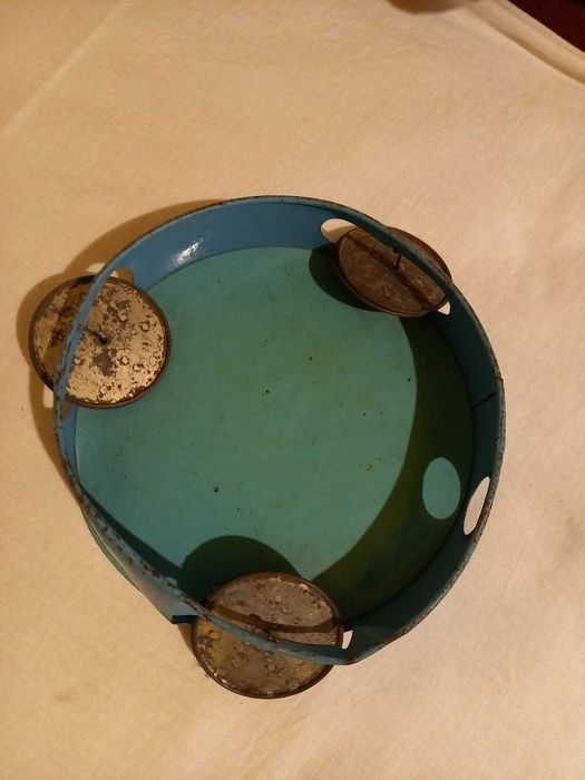 Jucărie romaneasca veche de tabla, tamburina Agatex, comunism 1970