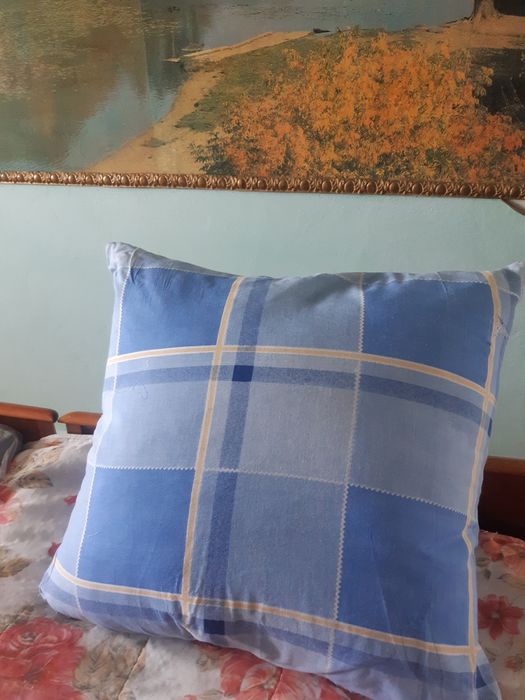 Постельное белье и подушки