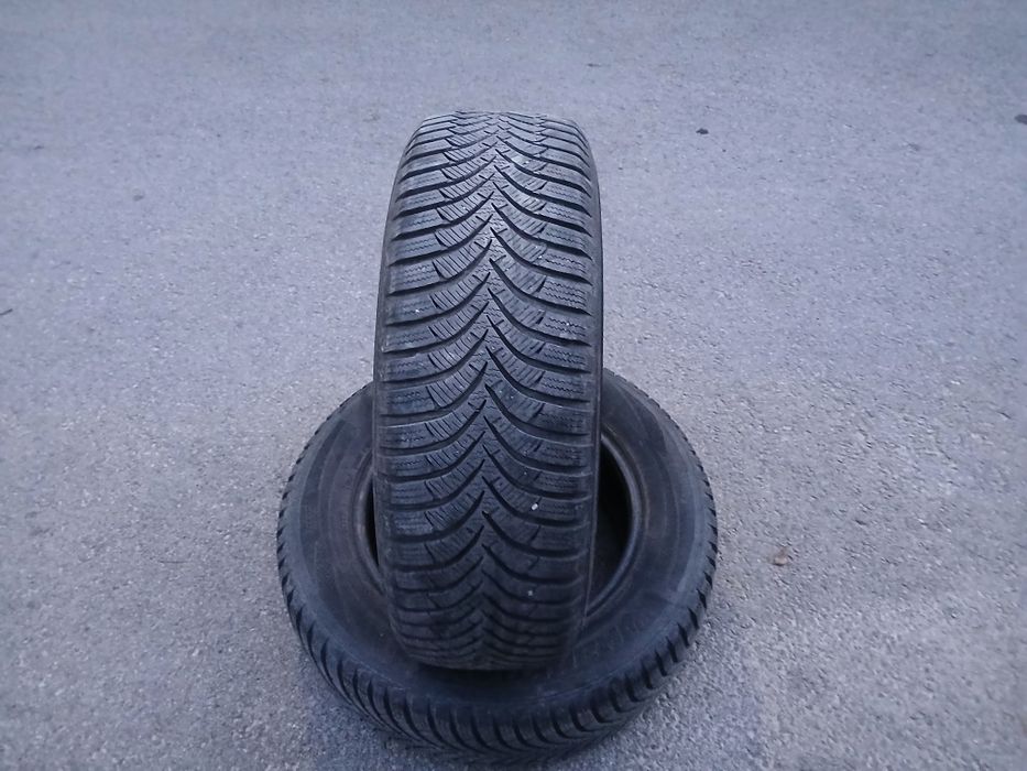 Зимни гуми 15цола Hankook-195/65/15-6.5мм-грайфер 2018година
