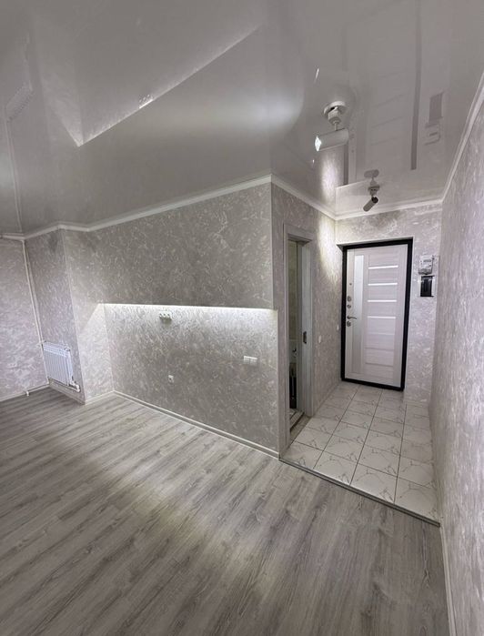 Продается 2х ком квартира, ориентир: Кафе Bon/Бизнес-центр Onyx, 50м²