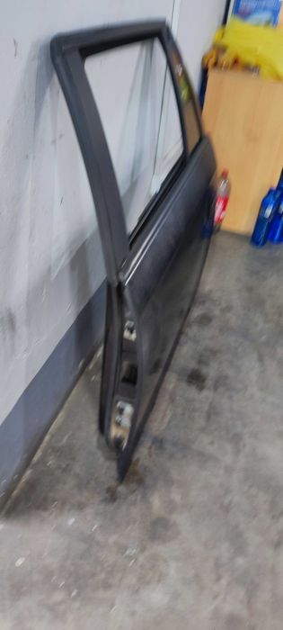 Usa spate dreapta volkswagen vw golf 5 break cod culoare LC9X