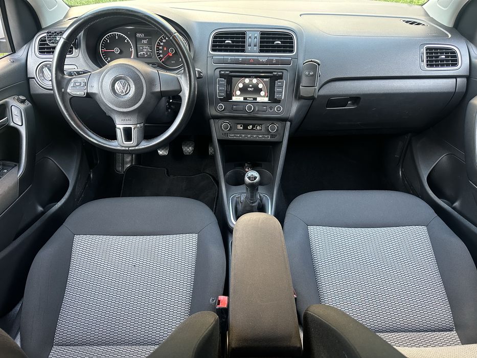 Vand WV Polo 1,2D An 2013 Comenzi Volan Clima ,Navigatie  IMPECABIL!!!