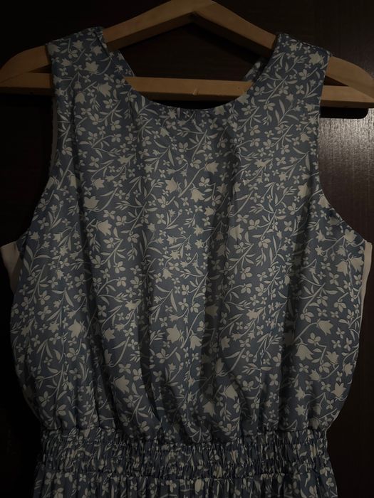 Продам платье б/у